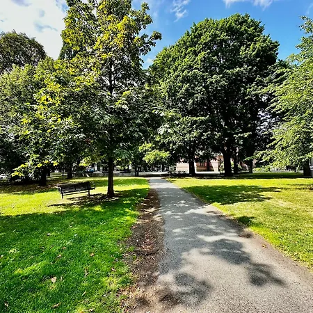 Balcony With Sun In Sagene Apartment Oslo